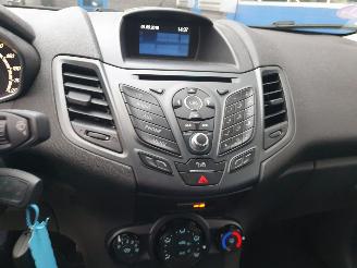 Ford Fiesta 1.0 Titanium picture 20