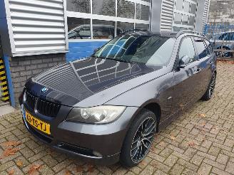 Coche accidentado BMW 3-serie 320i High Executive Automaat Schadevrij 2007/1