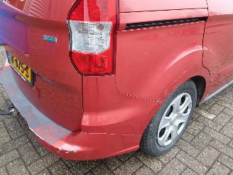 Ford Tourneo Courier 1.0 Titanium picture 11