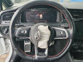 Volkswagen Golf 2.0 TSI GTI Performance Automaat picture 16