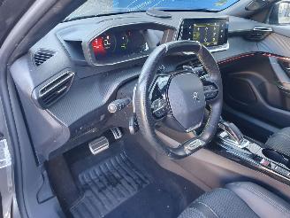 Peugeot 2008 1.2 GT-Line Automaat picture 20