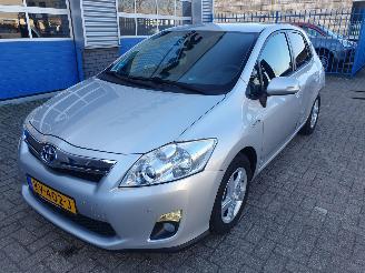 Schadeauto Toyota Auris 1.8 Full Hybrid Aspiration 2011/4