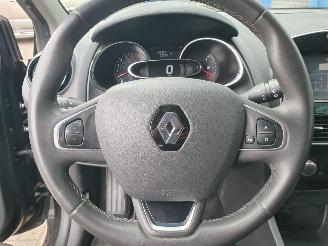 Renault Clio 0.9 TCe Limited picture 17
