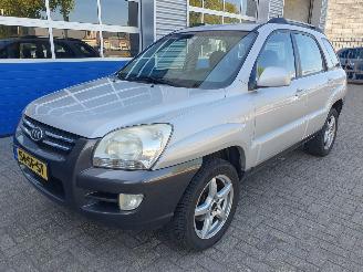 Auto incidentate Kia Sportage 2.0 CVVT Executive 2006/1