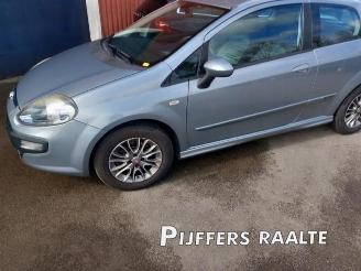 Vrakbiler auto Fiat Punto Punto Evo (199), Hatchback, 2009 / 2012 1.3 JTD Multijet 85 16V Euro 5 2010/9
