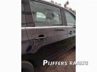 Peugeot 5008 5008 I (0A/0E), MPV, 2009 / 2017 1.6 VTI 16V picture 12