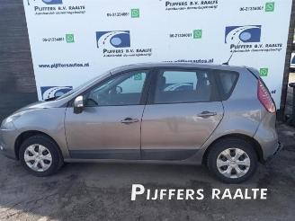 Renault Scenic Scenic III (JZ), MPV, 2009 / 2016 1.5 dCi 105 picture 2