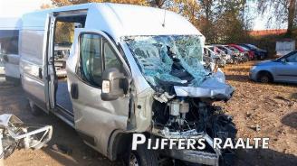 Coche siniestrado Peugeot Boxer Boxer (U9), Van, 2006 2.0 BlueHDi 130 2019/9