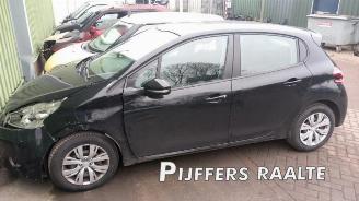 Vrakbiler auto Peugeot 208 208 I (CA/CC/CK/CL), Hatchback, 2012 / 2019 1.2 Vti 12V PureTech 82 2012/10