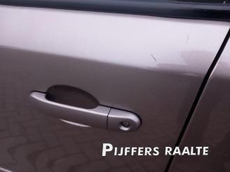 Nissan Note Note (E11), MPV, 2006 / 2013 1.6 16V picture 16