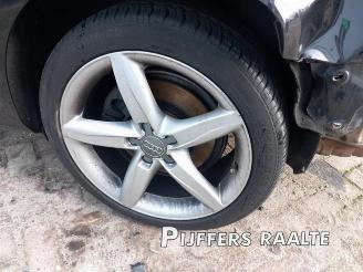 Audi A4 A4 (B8), Sedan, 2007 / 2015 2.0 TDI 16V picture 28