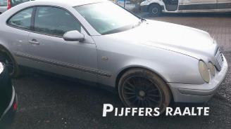 Mercedes CLK CLK (C208), Coupe, 1997 / 2002 2.0 200K 16V picture 6