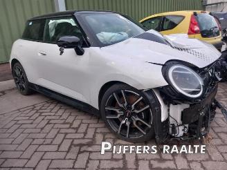 skadebil motor Mini Mini Mini Electric (J01), Hatchback 3-drs, 2023 Cooper E 2024/7
