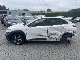 Hyundai Kona 1.6 GDI HEV Comfort Smart N.A.P NL AUTO picture 5