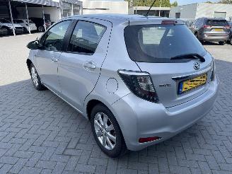 Toyota Yaris 1.5 Full Hybrid Aspiration toyota onderhouden prachtig!!! picture 3