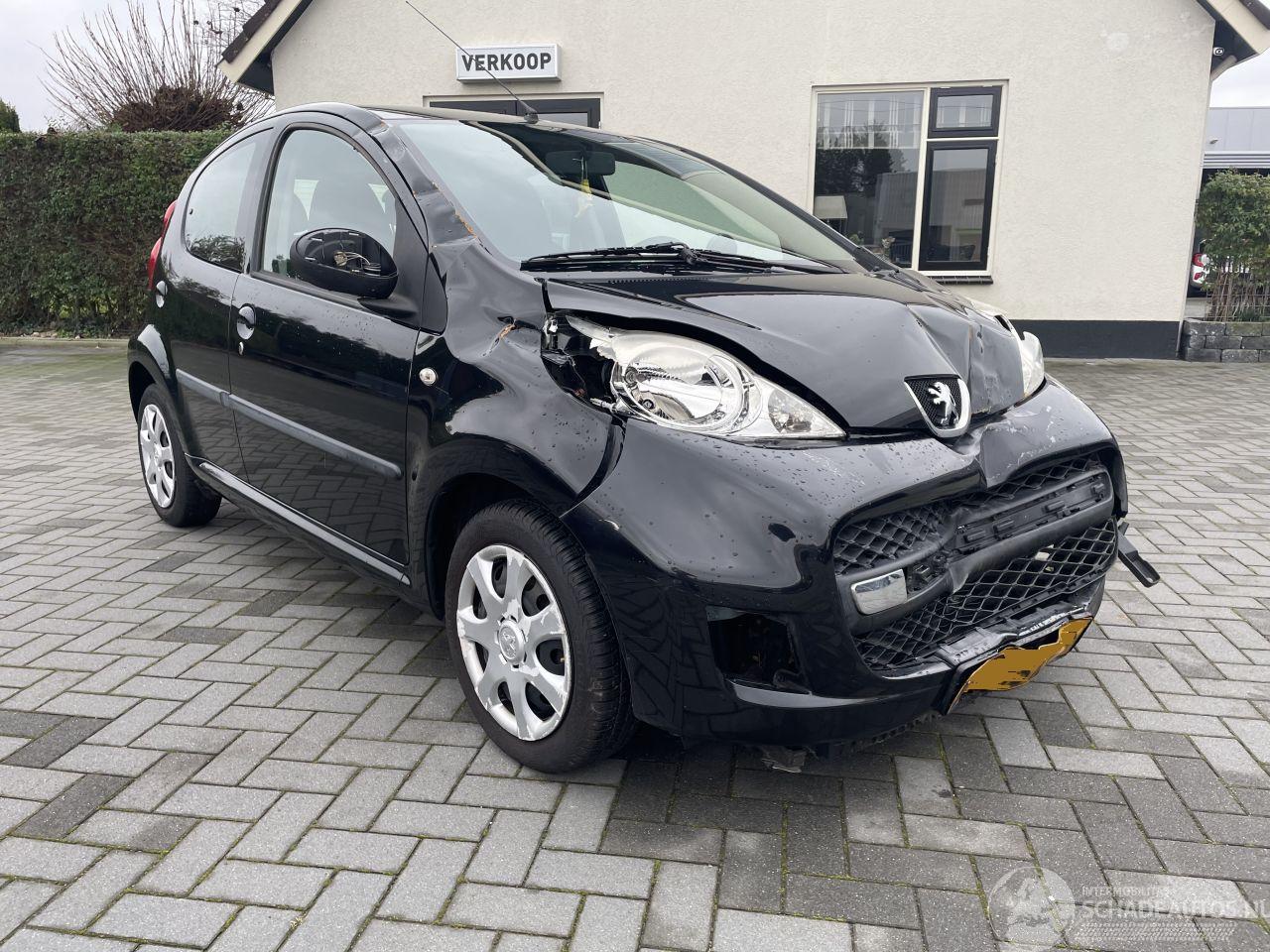 Peugeot 107 1.0-12V XS N.A.P NL AUTO 5.DRS AIRCO