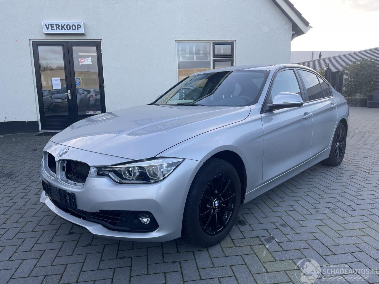 BMW 3-serie 318i Executive AUTOMAAT N.A.P NL AUTO PRACHTIG!!!