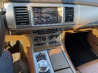 Jaguar XF 2.2D N.A.P NL AUTO PRACHTIG!! picture 14