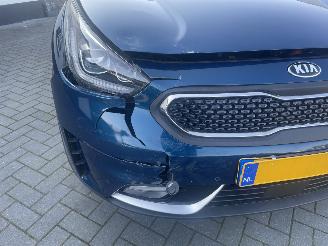 Kia Niro 1.6 GDi Hybrid ExecutiveLine picture 24