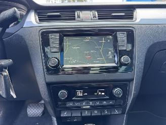 Skoda Rapid 1.2 TSI  AUTOMAAT  PANORAMADAK picture 19