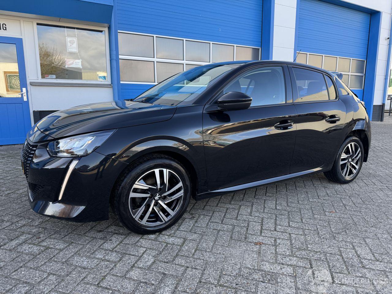Peugeot 208 1.2  AUTOMAAT