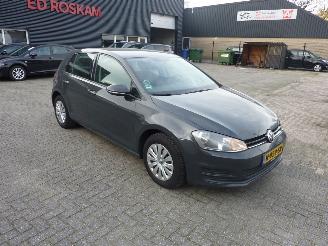 skadebil auto Volkswagen Golf 1.2 TSI EASYLINE 2014/4