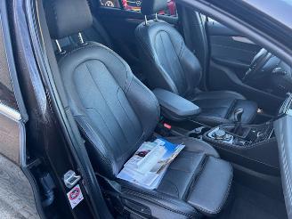 BMW 2-serie 218i 7-Pers Pano 136pk picture 13