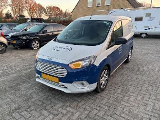 Ford Transit Courier Van 1.5 TDCI airco navi 100pk picture 2
