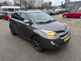 Toyota Urban Cruiser 1.3 VVTI Dynamic clima picture 4