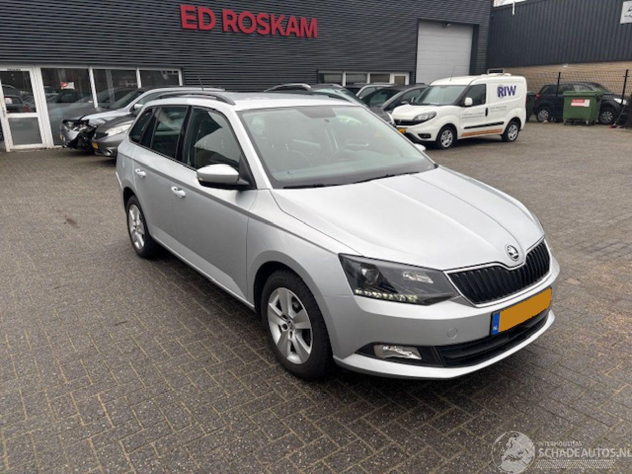 Skoda Fabia 1.0 TSI Ambition airco navi