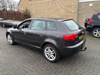 Audi A3 1.6 FSI 5-drs clima picture 4