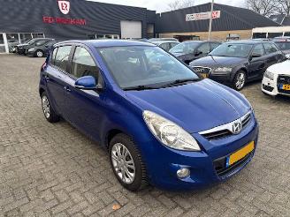 Voiture accidenté Hyundai I-20 1.2i Motion 5-drs airco NAP 2011/10