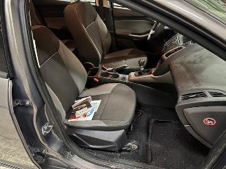 Ford Focus 1.6 TDCI Trend picture 10