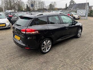 Renault Clio 0.9 TCE Nicht & Day picture 2