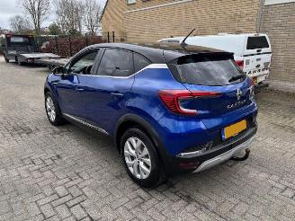 krockskadad bil auto Renault Captur 1.3 TCe Intens ( km 39.164 Nap) 2022/12