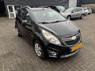 skadebil auto Chevrolet Spark 1.2 16v LT  airco Nap 2010/7