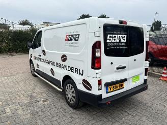 uszkodzony samochody ciężarowe Renault Trafic 1.6 DCI 145pk  3-pers Luxe Energy  airco 2018/6