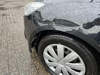 Ford Focus 1.0 EcoBoost Trend 5drs picture 31