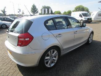 BMW 1-serie 120I High Executive (MOTORSCHADE) picture 5