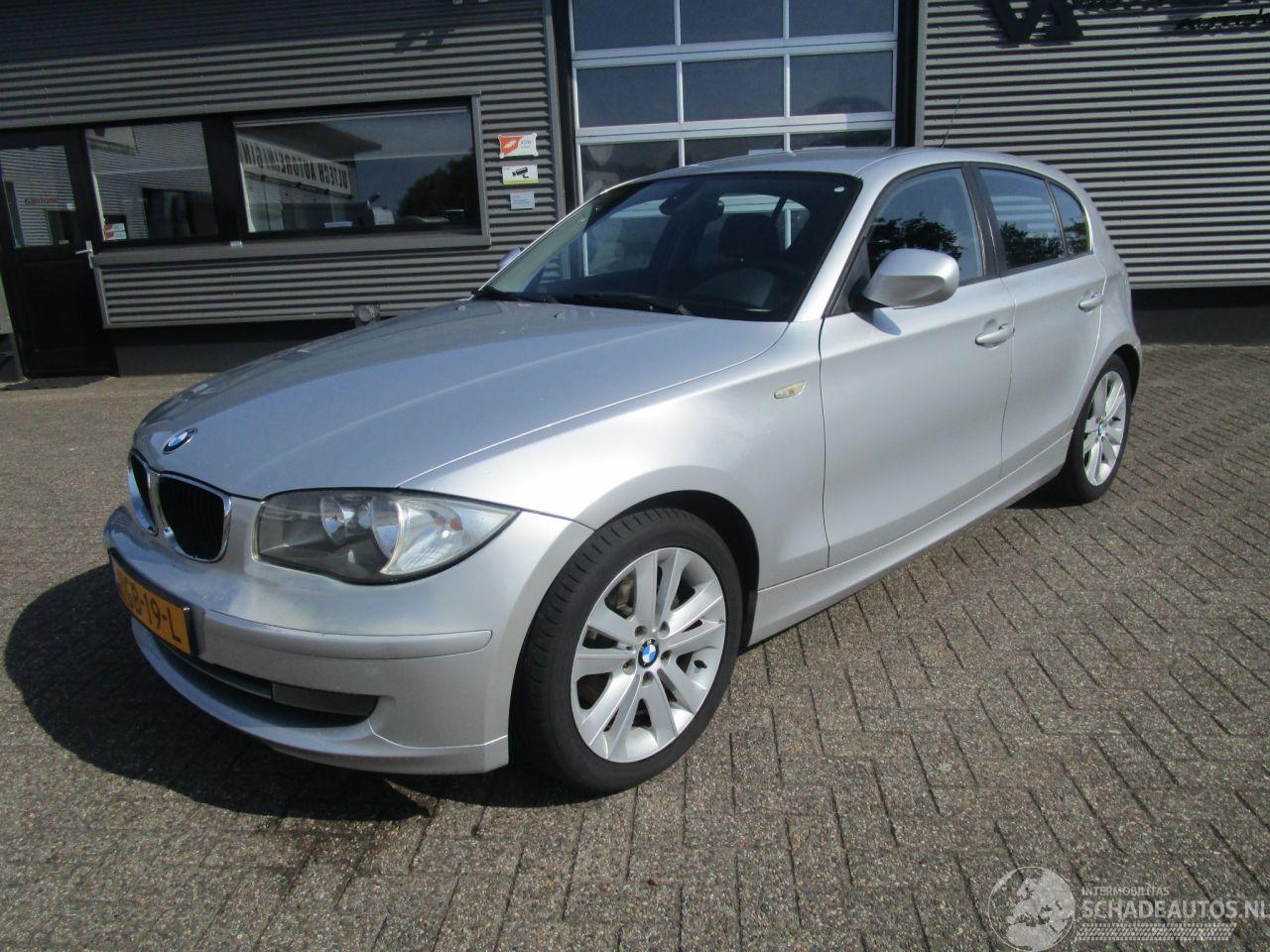 BMW 1-serie 120I High Executive (MOTORSCHADE)