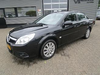 Auto incidentate Opel Vectra 2.2-16V Cosmo sedan 2006/3