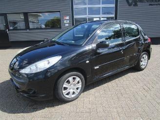 skadebil auto Peugeot 206+ 1.4 XS 5drs 2011/1