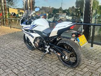 Honda CBR 500 R  picture 5