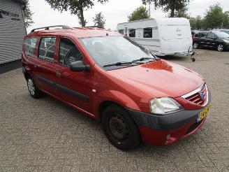 Dacia Logan MCV 1.6-16V Laureate picture 7