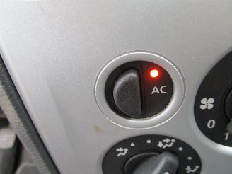 Dacia Logan MCV 1.6-16V Laureate picture 14