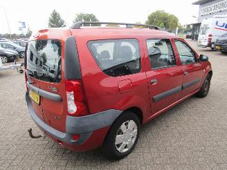 Dacia Logan MCV 1.6-16V Laureate picture 5