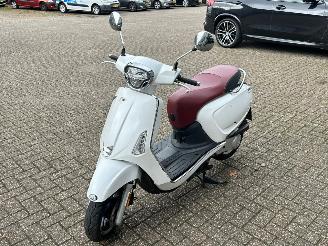 Kymco  New Like picture 4