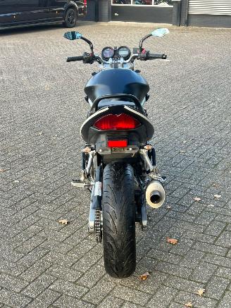 Suzuki Bandit 650 GSF Naked picture 4