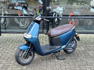 skadebil bromfiets Overige  Ecooter E2 2024/2