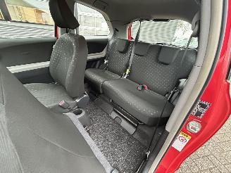 Toyota Yaris 1.0 VVTi + picture 19